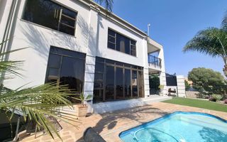 4 Bedroom House For Sale in Ludwigsdorf