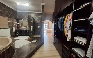 4 Bedroom House For Sale in Ludwigsdorf