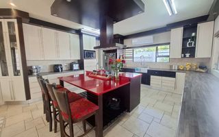 4 Bedroom House For Sale in Ludwigsdorf