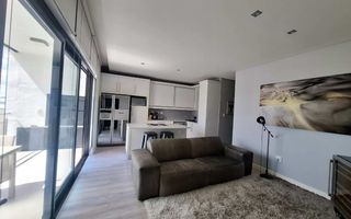 2 Bedroom Apartment/Penthouse For Sale in Klein Windhoek