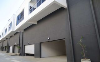 2 Bedroom Apartment/Penthouse For Sale in Klein Windhoek