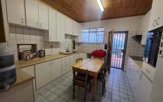 4 Bedroom House For Sale in Klein Windhoek, Windhoek