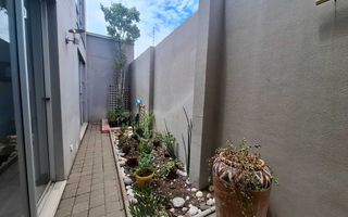 3 Bedroom Apartment/Penthouse For Sale in Klein Windhoek