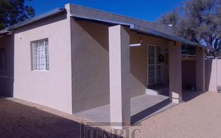 3 Bedroom House For Sale in Omaruru