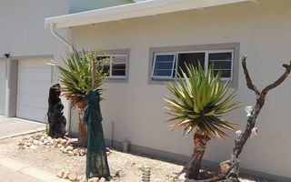 2 Bedroom Townhouse For Sale in Okahandja