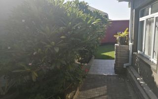 6 Bedroom House For Sale in Swakopmund Central, Swakopmund