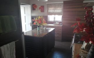 6 Bedroom House For Sale in Swakopmund Central, Swakopmund