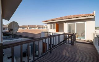5 Bedroom Townhouse For Sale in Hage Heights, Swakopmund