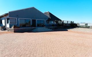 5 Bedroom House For Sale in Swakopmund River Plots