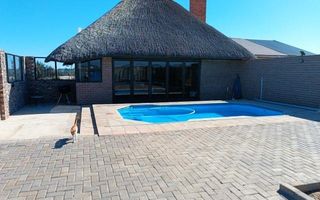 5 Bedroom House For Sale in Swakopmund River Plots