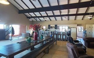 5 Bedroom House For Sale in Swakopmund River Plots