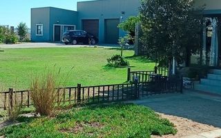 5 Bedroom House For Sale in Swakopmund River Plots