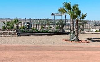 5 Bedroom House For Sale in Swakopmund River Plots