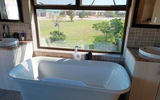 5 Bedroom House For Sale in Swakopmund River Plots