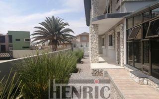 4 Bedroom House For Sale in Vogelstrand