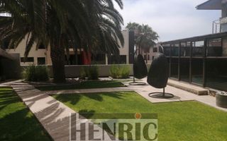 4 Bedroom House For Sale in Vogelstrand