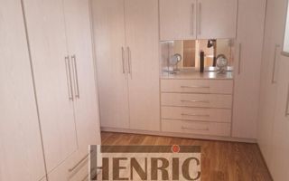 4 Bedroom House For Sale in Vogelstrand