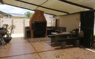 4 Bedroom House For Sale in Okahandja