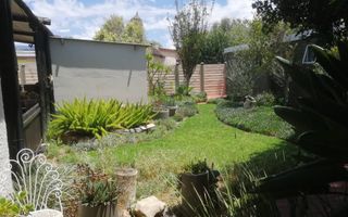 4 Bedroom House For Sale in Okahandja