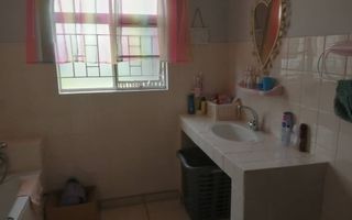 4 Bedroom House For Sale in Okahandja