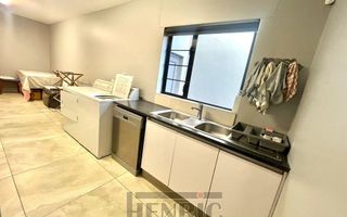 8 Bedroom House For Sale in Vineta, Swakopmund