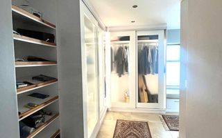 8 Bedroom House For Sale in Vineta, Swakopmund