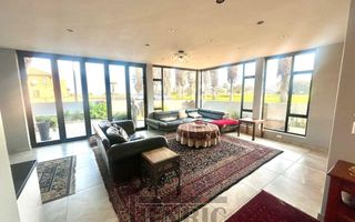 8 Bedroom House For Sale in Vineta, Swakopmund