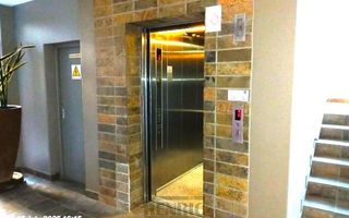 3 Bedroom Apartment/Penthouse For Sale in Long Beach