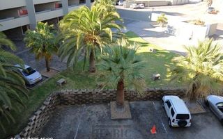 3 Bedroom Apartment/Penthouse For Sale in Long Beach