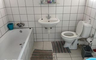 3 Bedroom Apartment/Penthouse For Sale in Long Beach