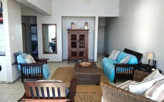 3 Bedroom Apartment/Penthouse For Sale in Long Beach