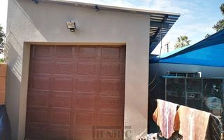 4 Bedroom House For Sale in Tsumeb