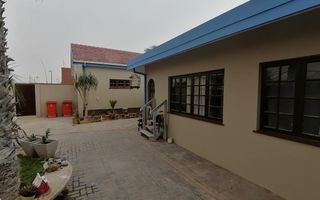 5 Bedroom House For Sale in Ocean View, Swakopmund