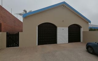 5 Bedroom House For Sale in Ocean View, Swakopmund