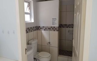 7 Bedroom House For Sale in Long Beach