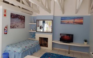 7 Bedroom House For Sale in Long Beach