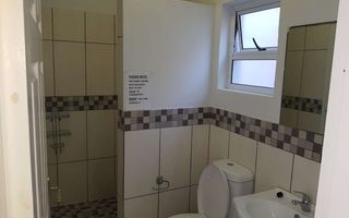 7 Bedroom House For Sale in Long Beach