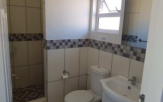 7 Bedroom House For Sale in Long Beach