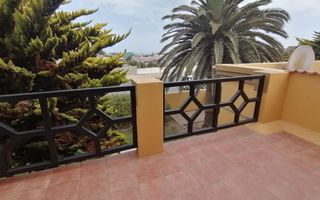 5 Bedroom House For Sale in Ocean View