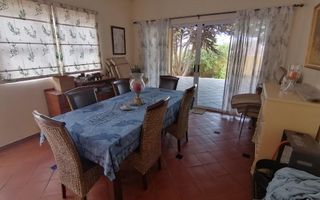 5 Bedroom House For Sale in Ocean View