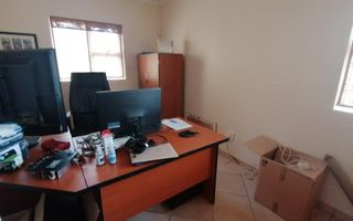 5 Bedroom House For Sale in Ocean View