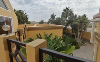 5 Bedroom House For Sale in Ocean View