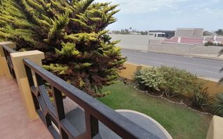 5 Bedroom House For Sale in Ocean View