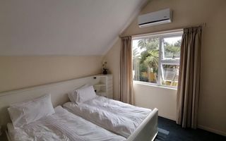 5 Bedroom House For Sale in Ocean View