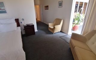 5 Bedroom House For Sale in Ocean View