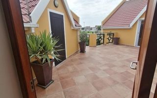 5 Bedroom House For Sale in Ocean View