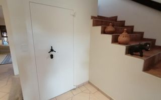 5 Bedroom House For Sale in Ocean View