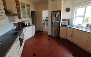 5 Bedroom House For Sale in Ocean View