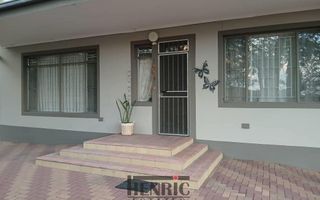 5 Bedroom House For Sale in Klein Windhoek