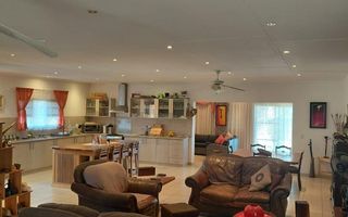 3 Bedroom House For Sale in Omaruru